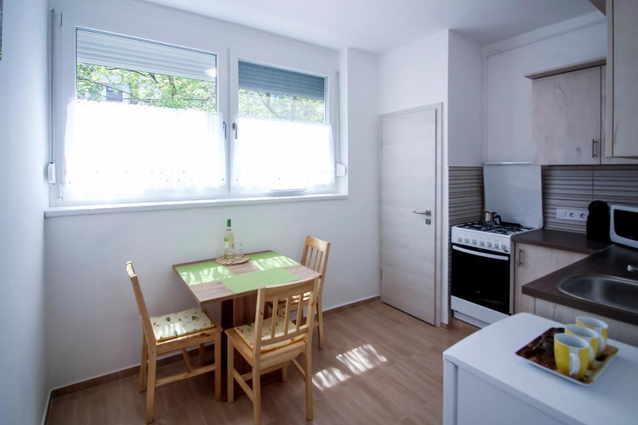 Helios Apartman Szeged Appartamento Esterno foto