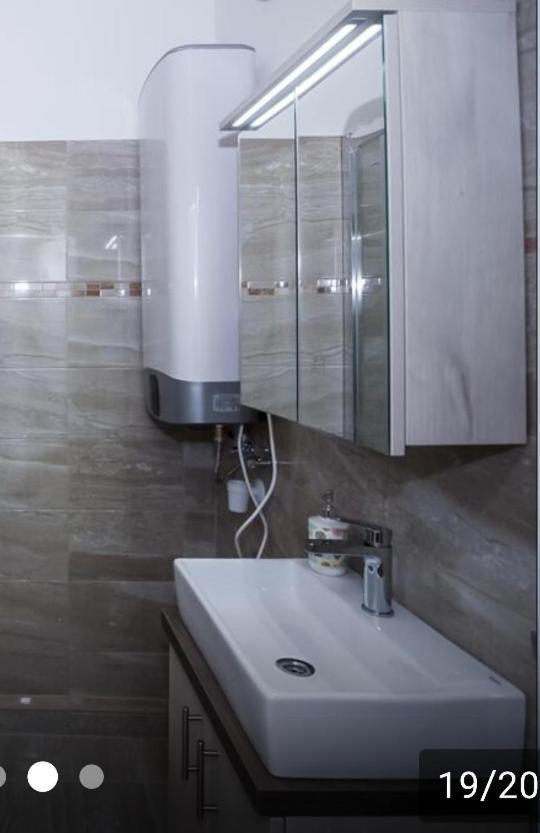Helios Apartman Szeged Appartamento Esterno foto