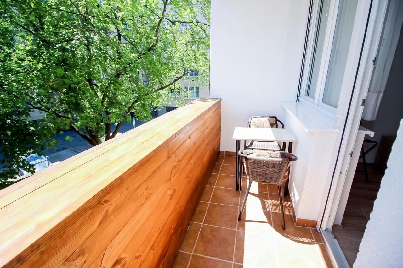 Helios Apartman Szeged Appartamento Esterno foto
